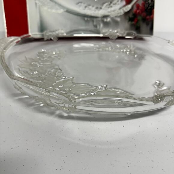 MIKASA Holiday Christmas Festive Poinsettia Platter 15.75" - Picture 3 of 7